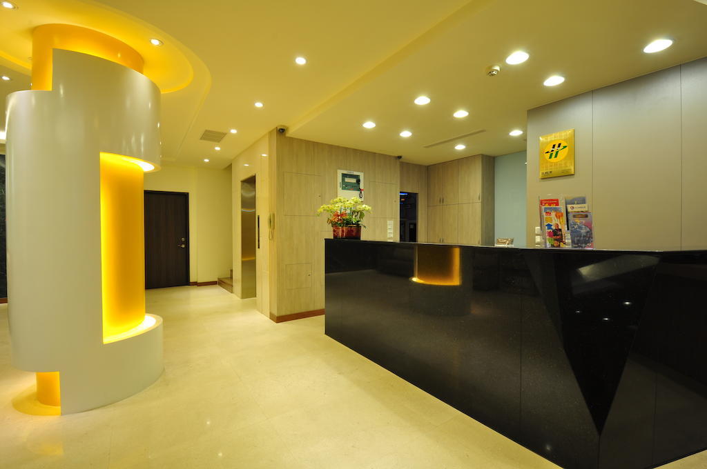 Fupin Hotel Hualien stad Exteriör bild