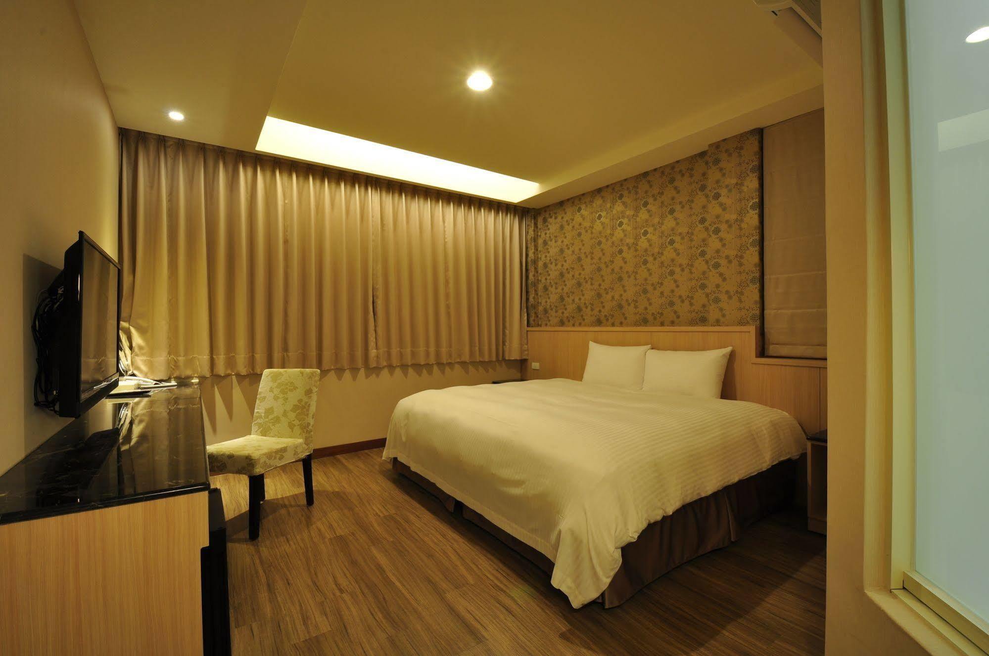 Fupin Hotel Hualien stad Exteriör bild